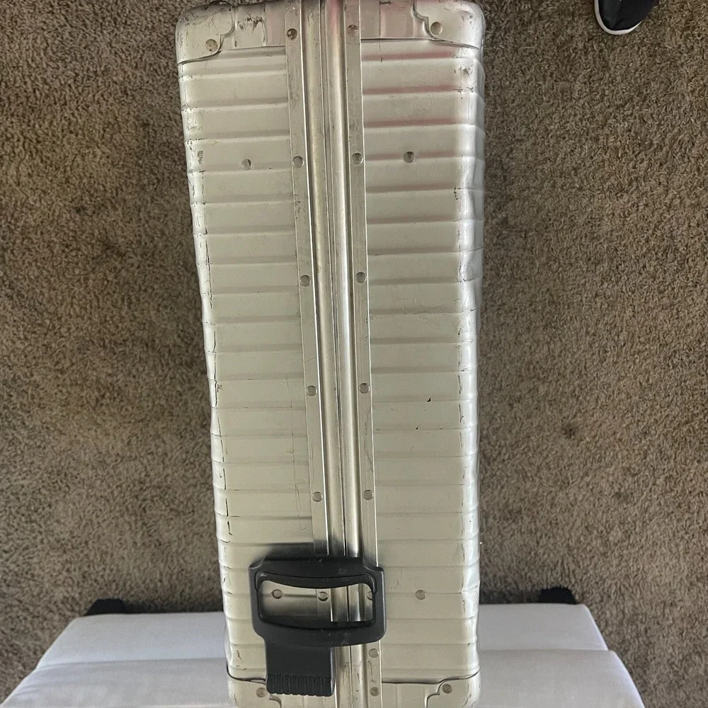 Vintage Rimowa Large Suitcase Two Wheeled Silver Aluminum Trunk Made in‎ Germany